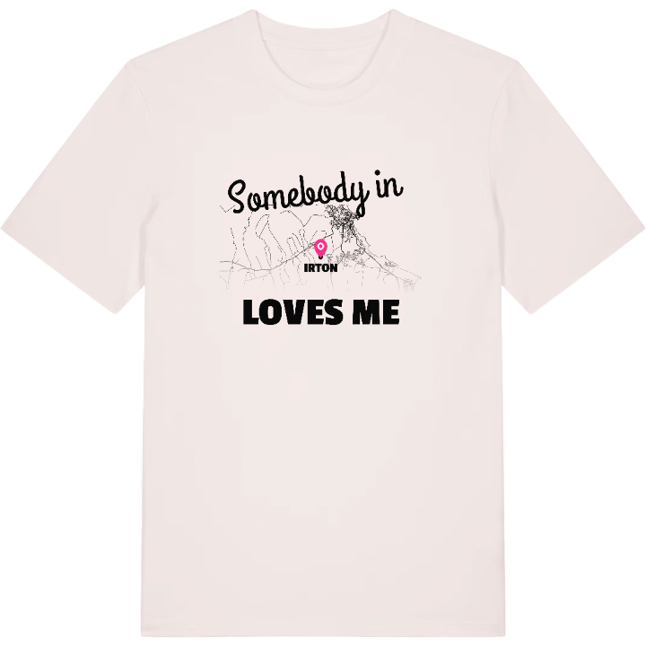 Nogen i Irton elsker mig T-shirt – t-shirt fra PinShirt