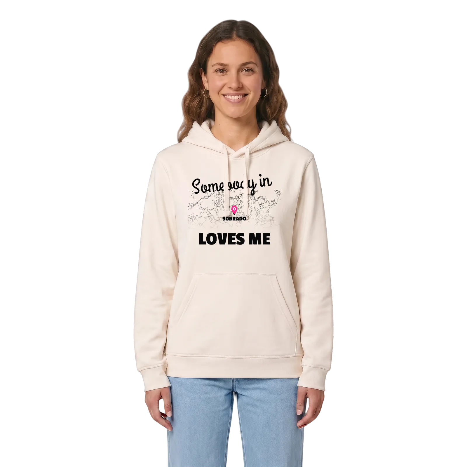 Nogen i Sobrado elsker mig hættetrøje – Vintage White, i miljø