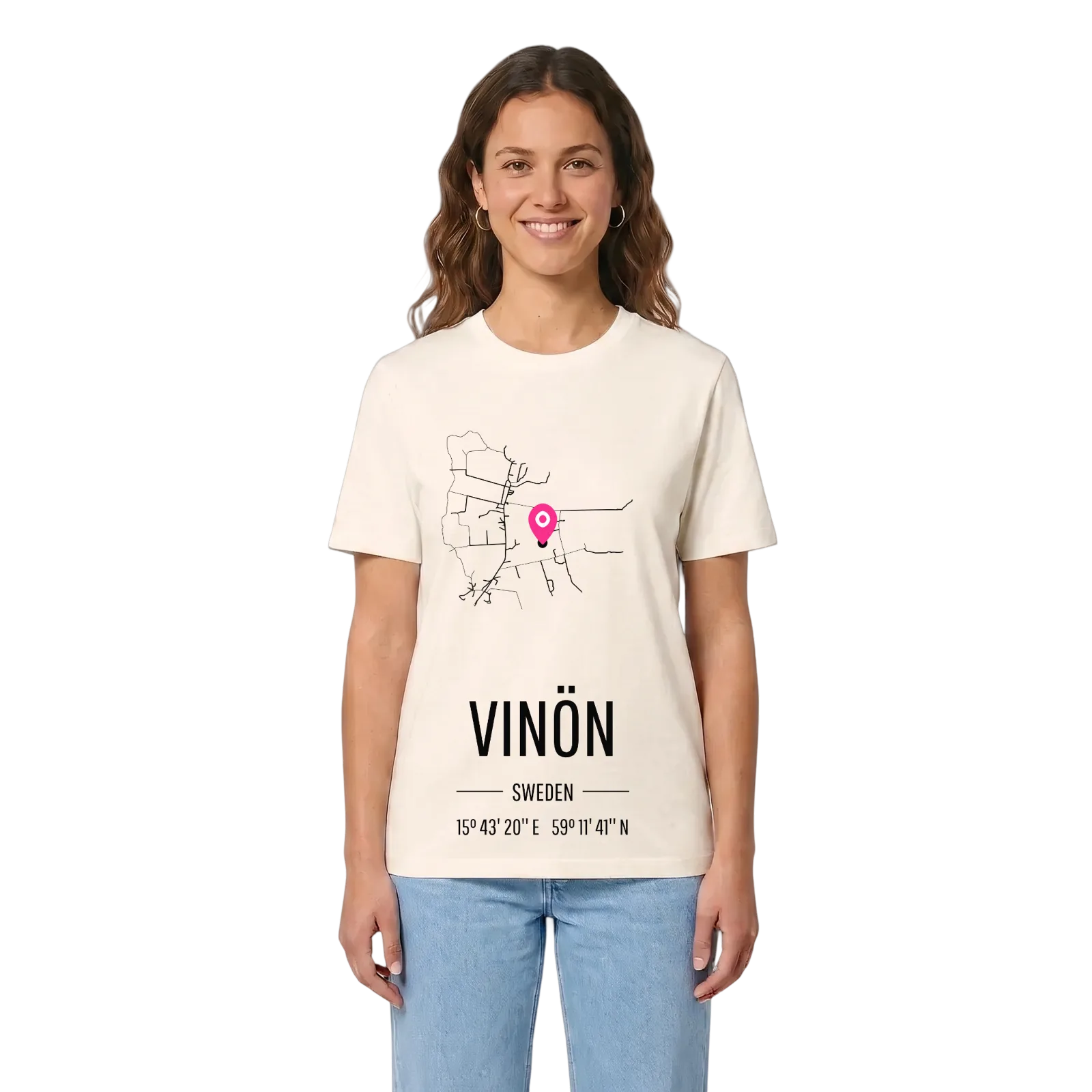 Vinön map t-shirt – Vintage White, in context