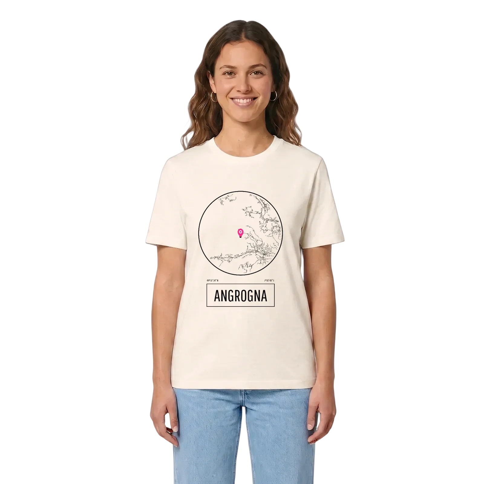 Angrogna t-shirt – Vintage White, i miljö