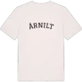 Årnilt böjd t-shirt