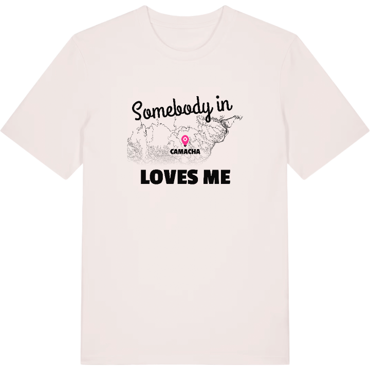 Någon i Camacha älskar mig t-shirt – t-shirt från PinShirt