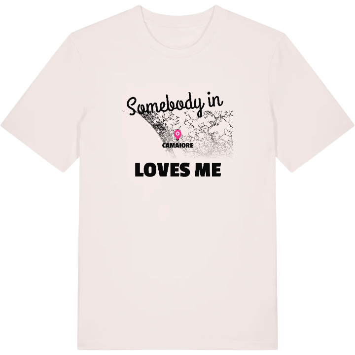 Någon i Camaiore älskar mig t-shirt – t-shirt från PinShirt