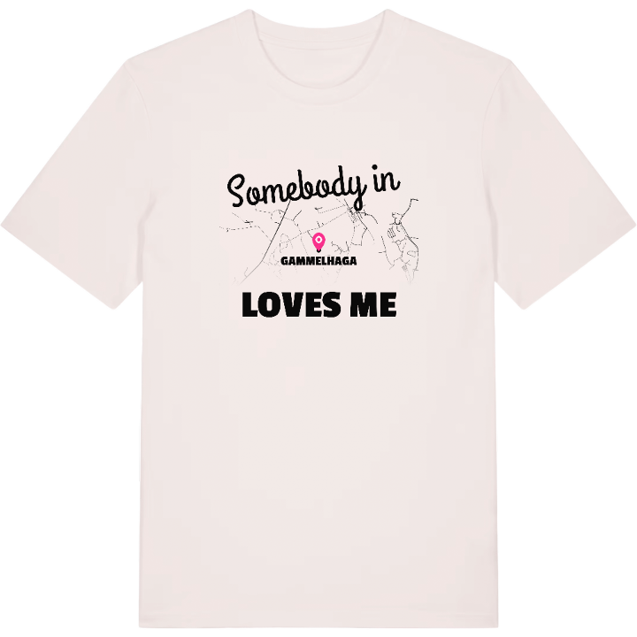 Någon i Gammelhaga älskar mig t-shirt – t-shirt från PinShirt