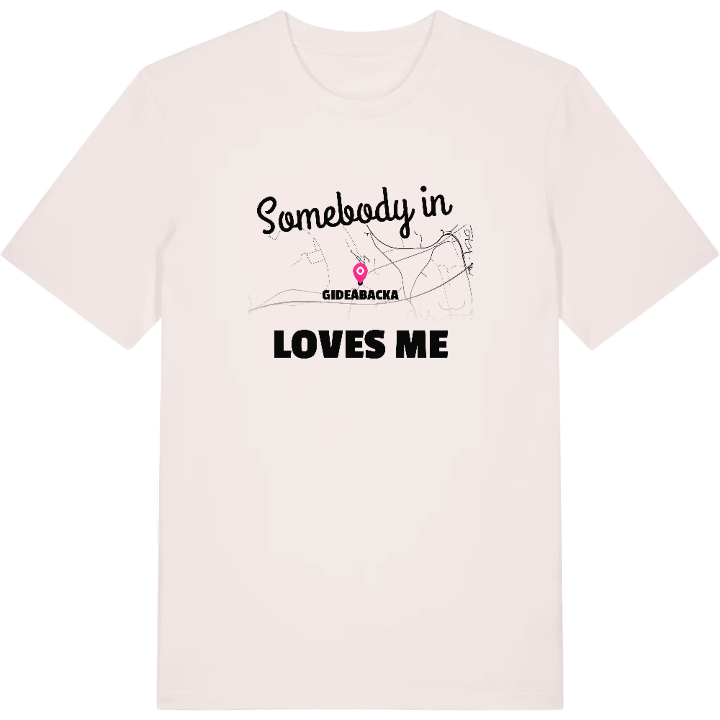 Någon i Gideåbacka älskar mig t-shirt – t-shirt från PinShirt