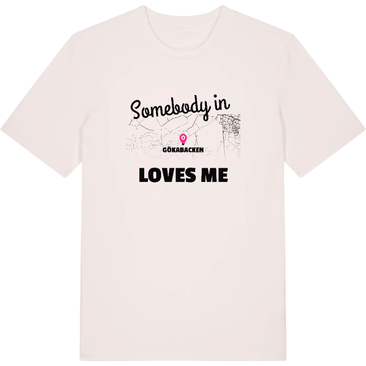 Någon i Gökabacken älskar mig t-shirt – t-shirt från PinShirt