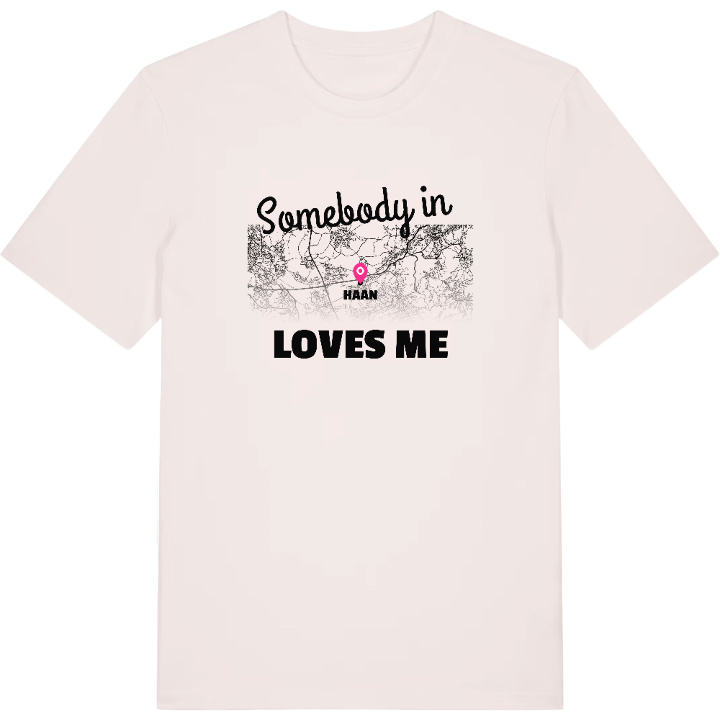 Någon i Haan älskar mig t-shirt – t-shirt från PinShirt