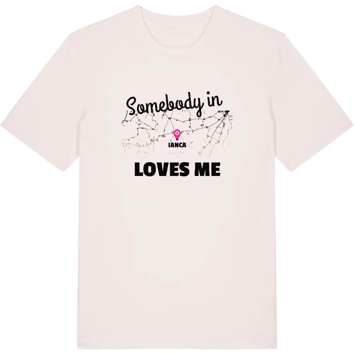 Någon i Ianca älskar mig t-shirt – t-shirt från PinShirt
