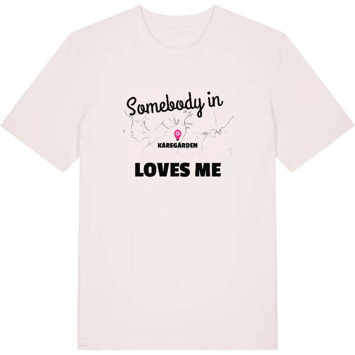 Någon i Kåregården älskar mig t-shirt – t-shirt från PinShirt