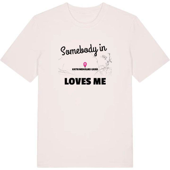 Någon i Katrineholms gård älskar mig t-shirt – t-shirt från PinShirt