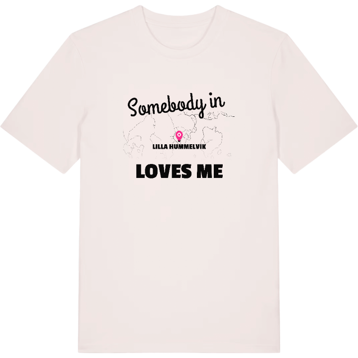 Någon i Lilla Hummelvik älskar mig t-shirt – t-shirt från PinShirt