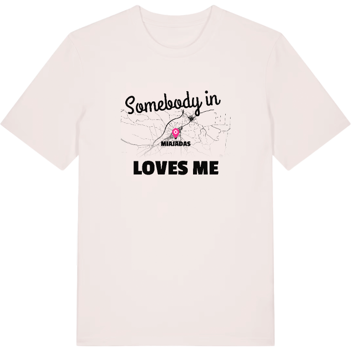 Någon i Miajadas älskar mig t-shirt – t-shirt från PinShirt