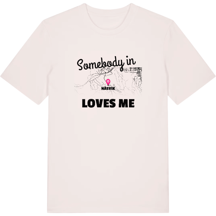 Någon i Näsvik älskar mig t-shirt – t-shirt från PinShirt