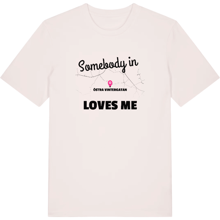 Någon i Östra Vintergatan älskar mig t-shirt – t-shirt från PinShirt