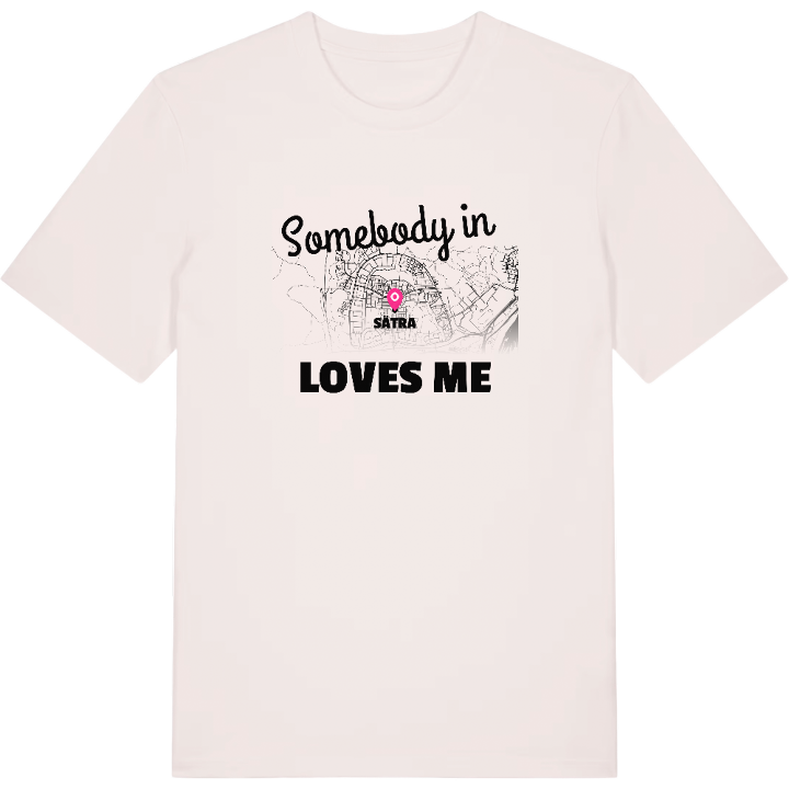 Någon i Sätra älskar mig t-shirt – t-shirt från PinShirt