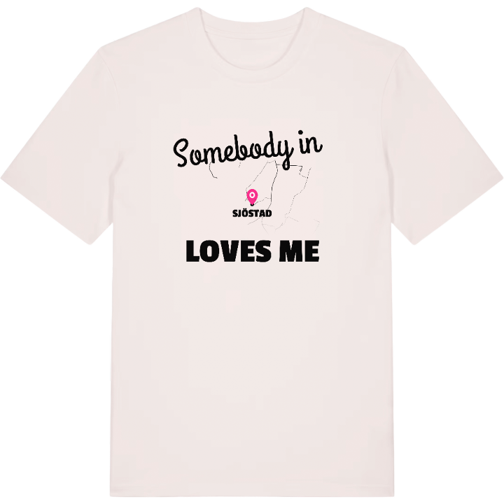 Någon i Sjöstad älskar mig t-shirt – t-shirt från PinShirt