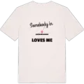 Någon i Snickaregården älskar mig t-shirt
