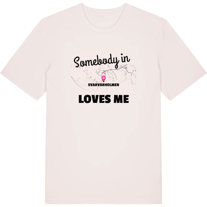 Någon i Svarvarholmen älskar mig t-shirt – t-shirt från PinShirt