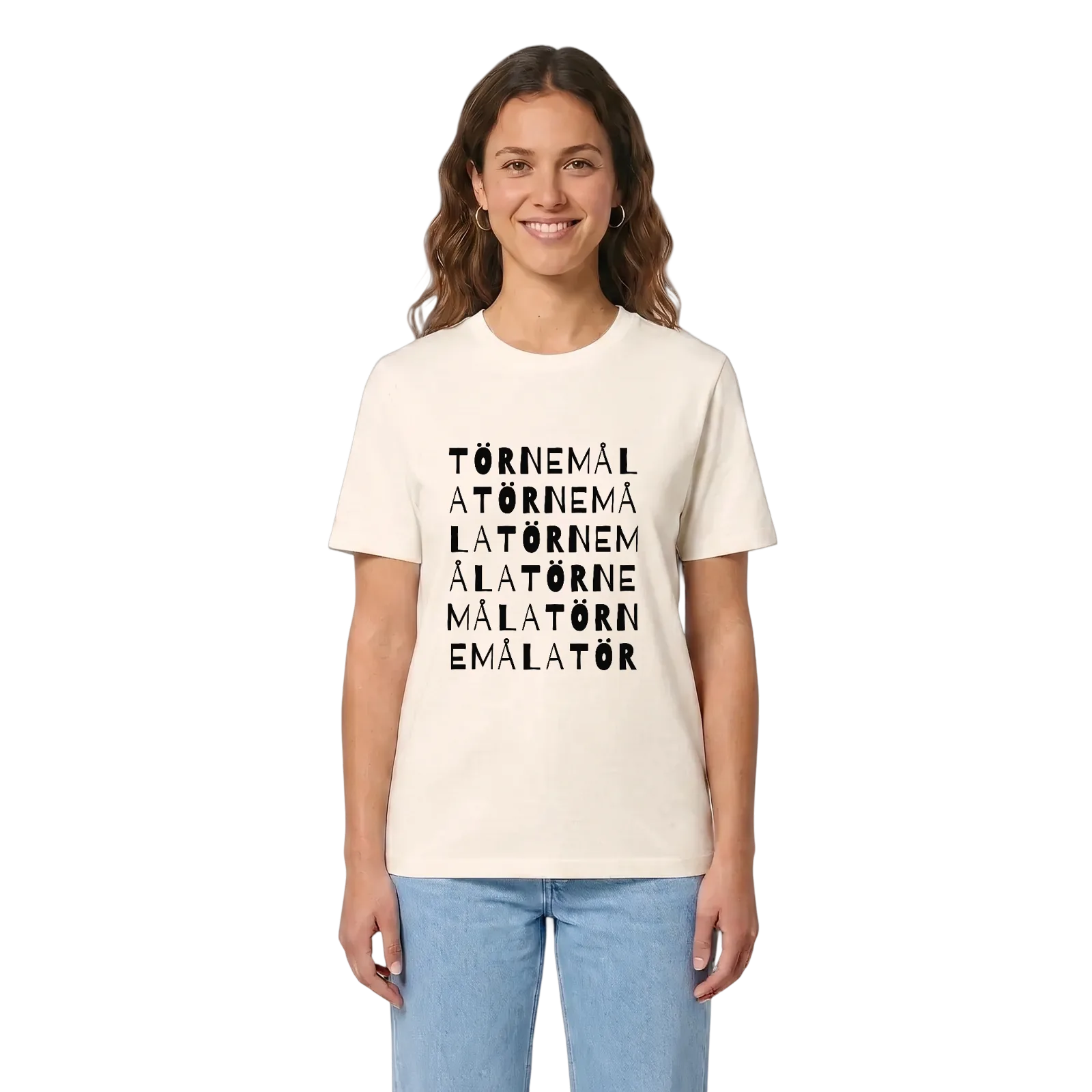 Törnemåla ordlek t-shirt – Vintage White, i miljö
