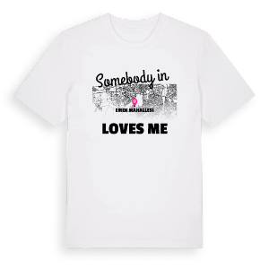 Någon i Emek Mahallesi älskar mig t-shirt – ekologisk bomull t-shirt från Pinshirt
