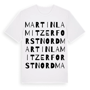 Martinlamitzer Forst Nord ordlek t-shirt – ekologisk bomull t-shirt från Pinshirt