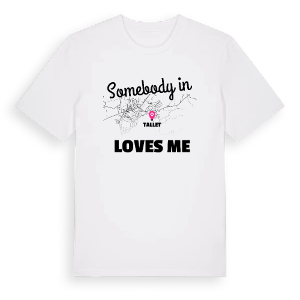 Någon i Tallet älskar mig t-shirt – ekologisk bomull t-shirt från Pinshirt