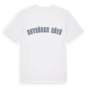 Deveören Köyü college t-shirt – ekologisk bomull t-shirt från Pinshirt