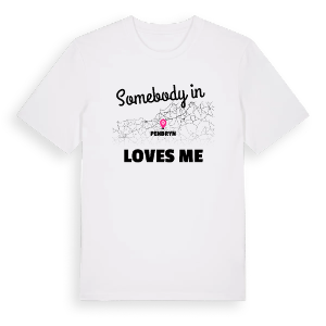 Någon i Penbryn älskar mig t-shirt – ekologisk bomull t-shirt från Pinshirt