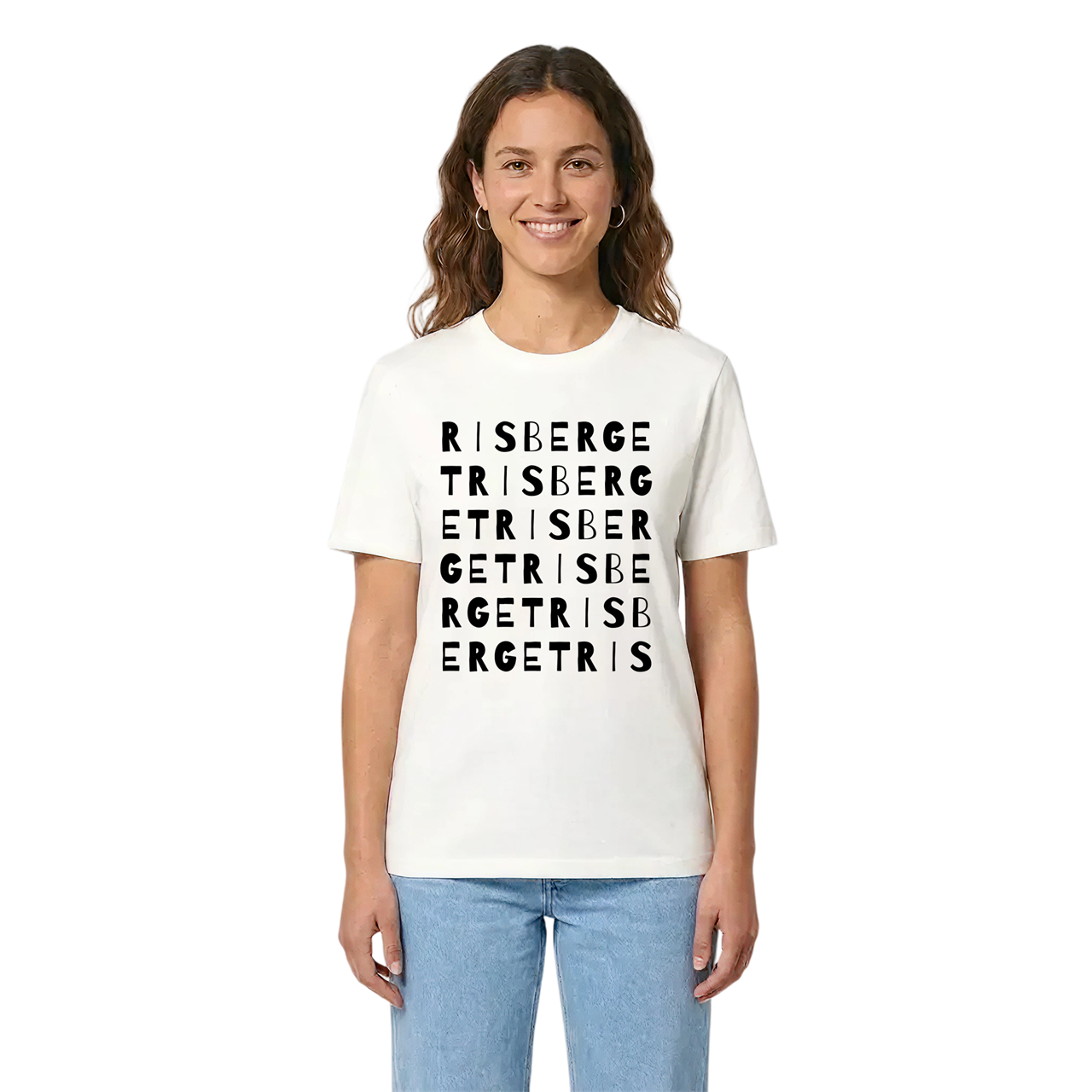 Risberget ordlek t-shirt i miljö