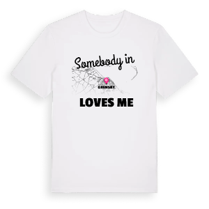 Någon i Grimsby älskar mig t-shirt – ekologisk bomull t-shirt från Pinshirt