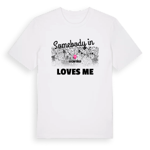 Någon i Lichfield älskar mig t-shirt – ekologisk bomull t-shirt från Pinshirt