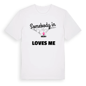 Någon i Selsey älskar mig t-shirt – ekologisk bomull t-shirt från Pinshirt
