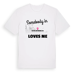 Någon i Başbağlar Mahallesi älskar mig t-shirt – ekologisk bomull t-shirt från Pinshirt
