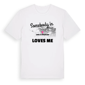 Någon i Çamlıca Mahallesi älskar mig t-shirt – ekologisk bomull t-shirt från Pinshirt