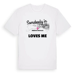 Någon i Orhangazi Mahallesi älskar mig t-shirt – ekologisk bomull t-shirt från Pinshirt