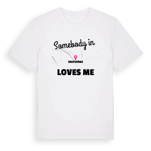 Någon i Vikströms älskar mig t-shirt – ekologisk bomull t-shirt från Pinshirt