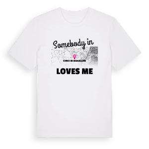 Någon i Gerciğin Mahallesi älskar mig t-shirt – ekologisk bomull t-shirt från Pinshirt
