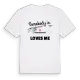 Någon i Yaka Mahallesi älskar mig t-shirt