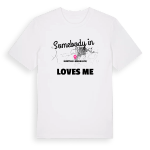 Någon i Kurtuluş Mahallesi älskar mig t-shirt – ekologisk bomull t-shirt från Pinshirt
