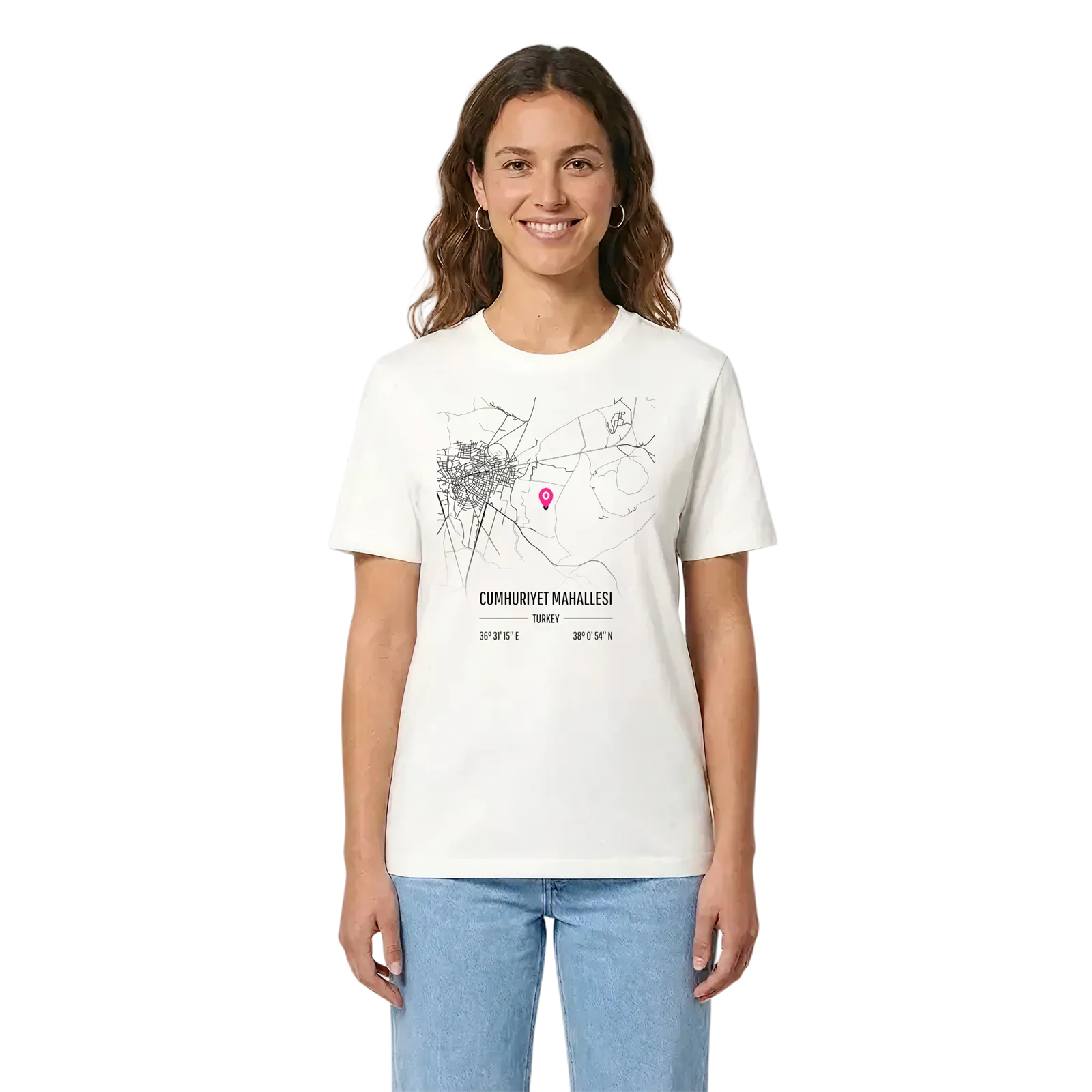Cumhuriyet Mahallesi karta t-shirt – White, i miljö