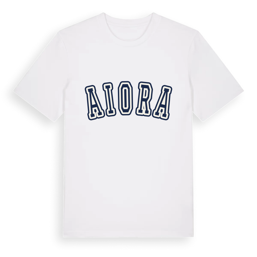 Aiora college t-shirt – White, i miljö