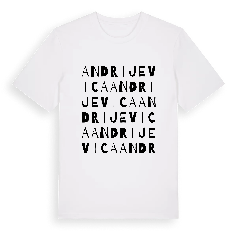 Andrijevica ordlek t-shirt – White, i miljö