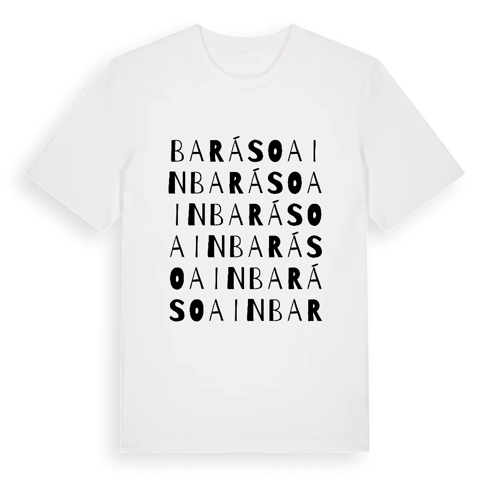 Barásoain ordlek t-shirt – White, i miljö