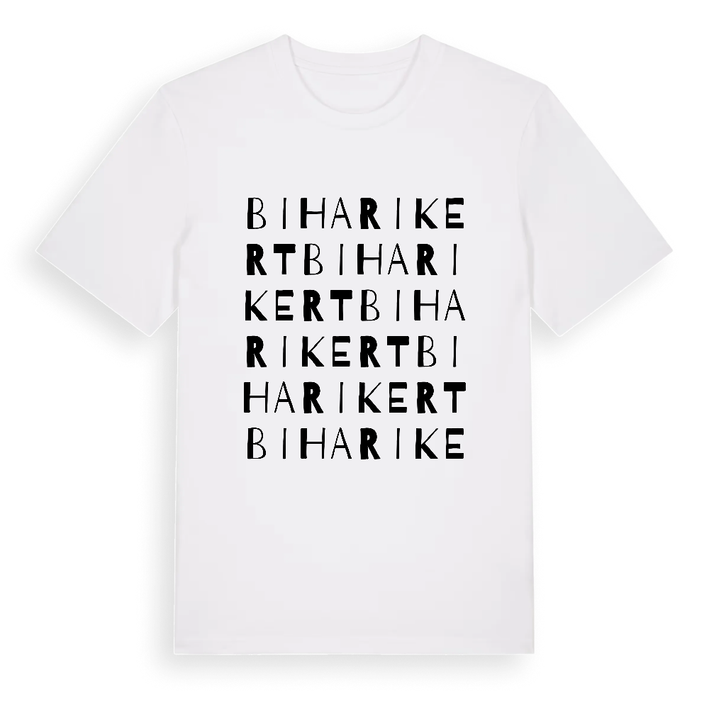 Biharikert ordlek t-shirt – White, i miljö