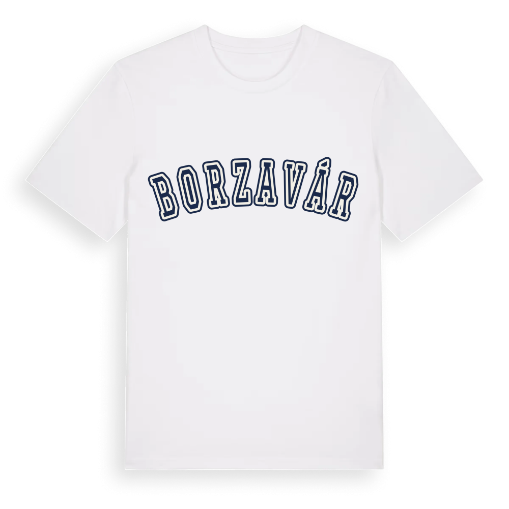 Borzavár college t-shirt – White, i miljö