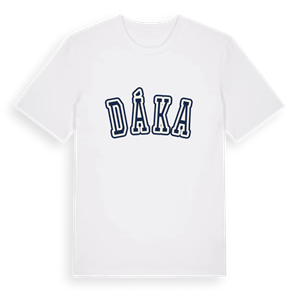 Dáka college t-shirt – ekologisk bomull t-shirt från Pinshirt