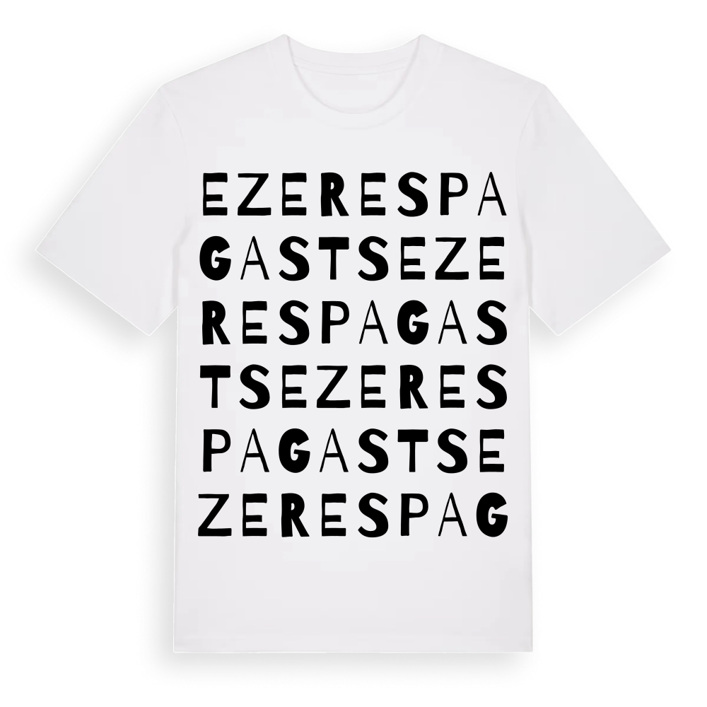 Ezeres pagasts ordlek t-shirt – White, i miljö