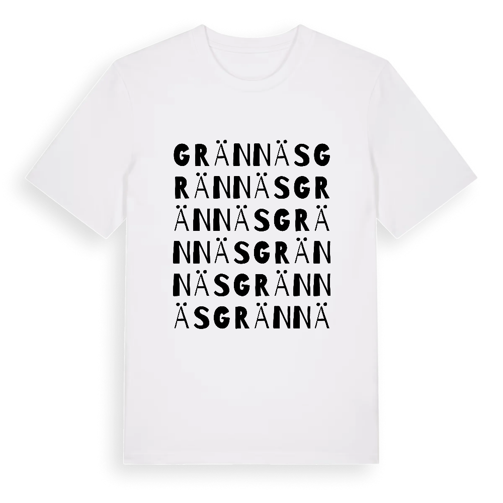 Grännäs ordlek t-shirt – White, i miljö
