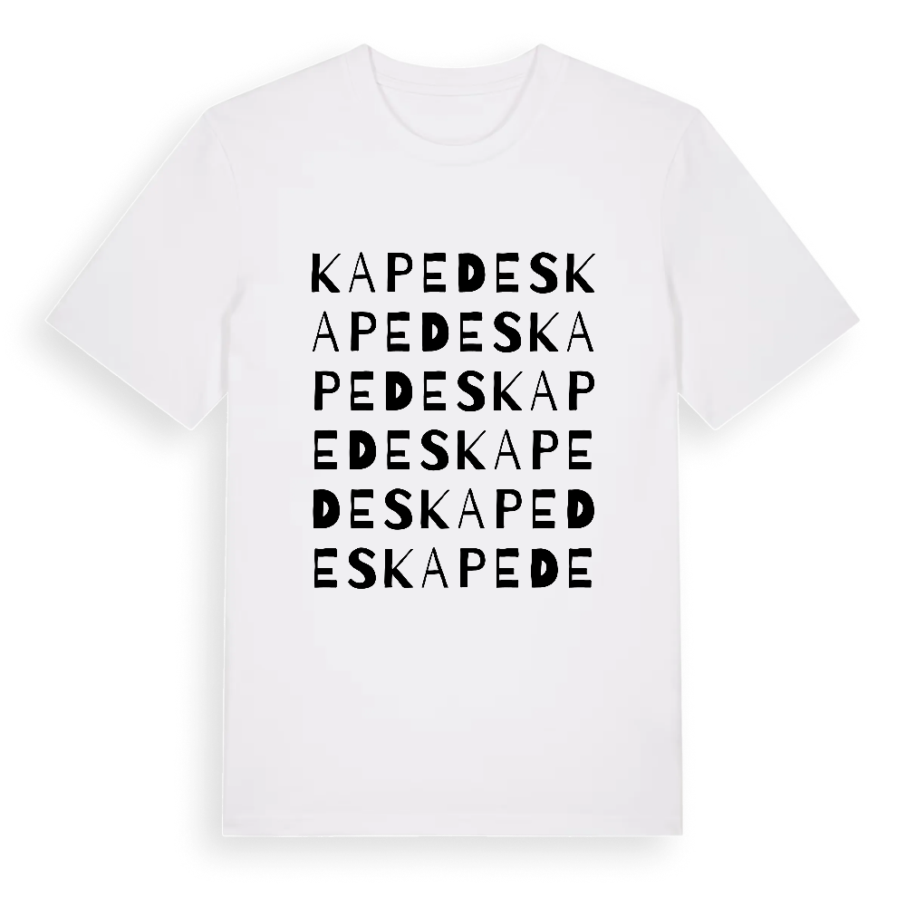 Kapedes ordlek t-shirt – White, i miljö