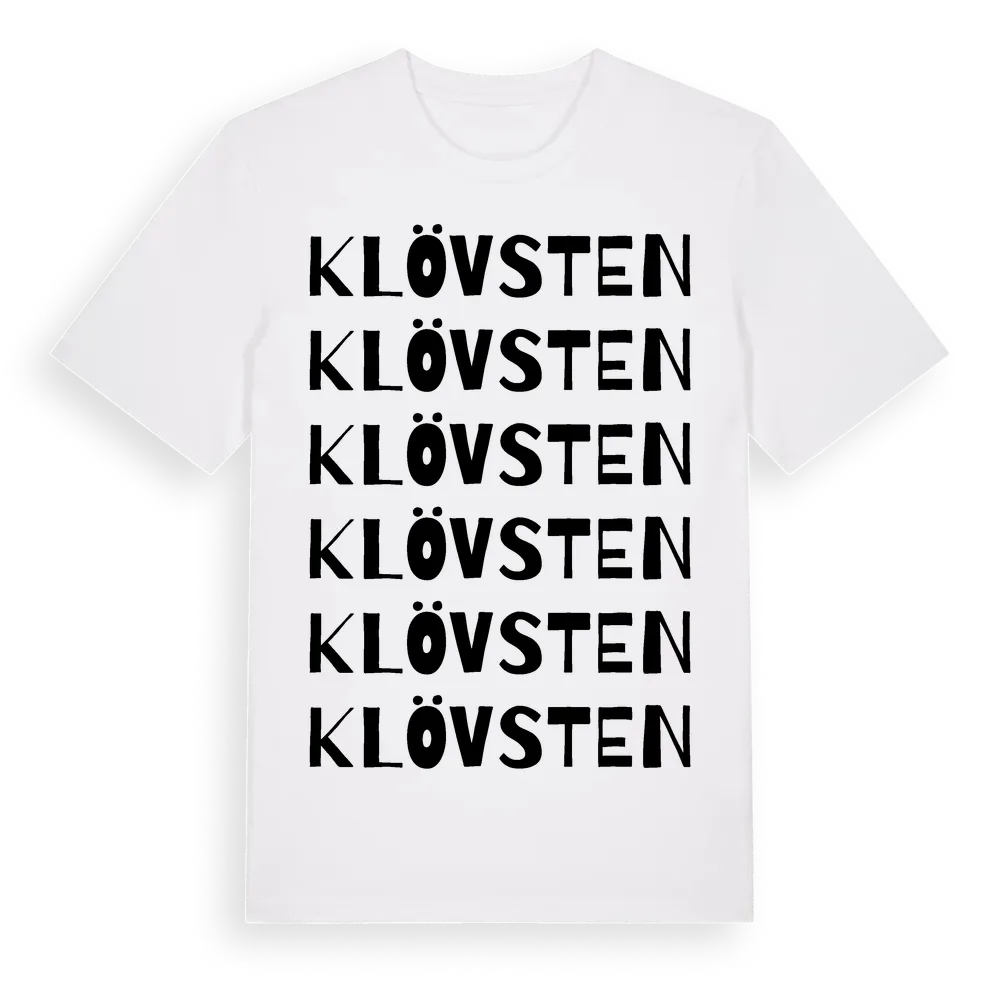 Klövsten ordlek t-shirt i miljö